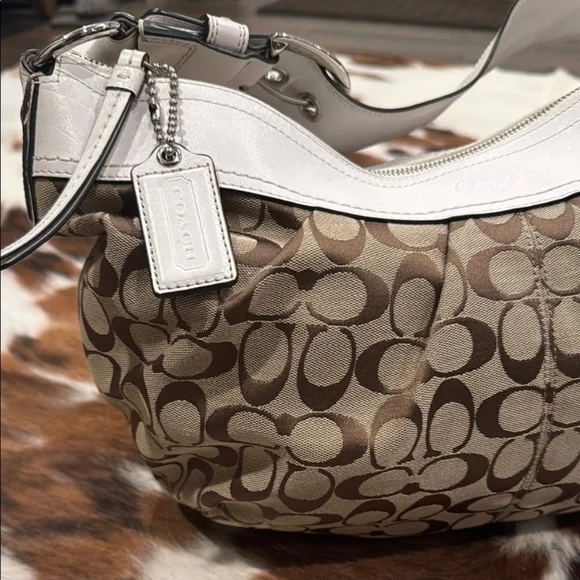 Coach Brown and White signature Monogram hobo Shoulder Bag - Picture 3 of 8